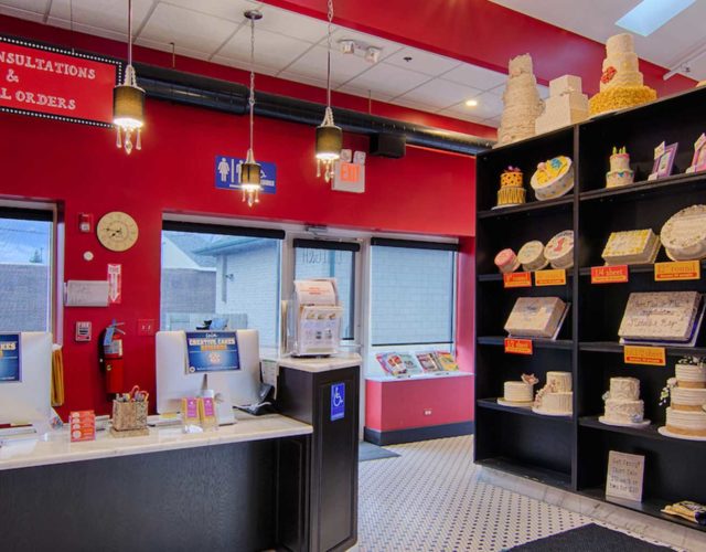 About Creative Cakes Bakery Serving The Chicago Suburbs Since 1989